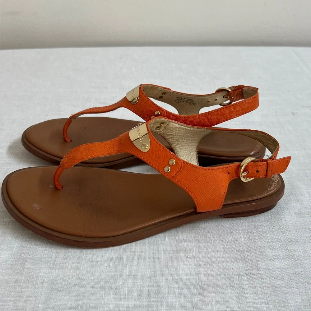 🌞 Michael Kors T-Strap Sandals in Tangerine with Gold Plate women 6.5